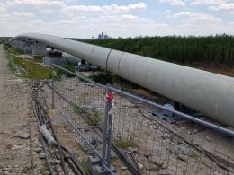 Trwają prace budowlane pod rzeką Odrą, związane z instalacją gazociągu Zdzieszowice-Wrocław