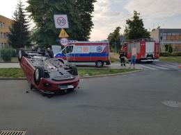 Niemodlin: Wymusił pierwszeństwo i dachował
