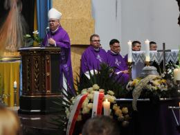 Opolanie tłumnie pożegnali profesora Marka Tukiendorfa