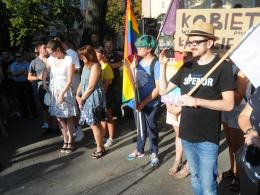 Pikieta przeciw nienawiści i kontrmanifestacja przeciw pedofilii na Placu Daszyńskiego