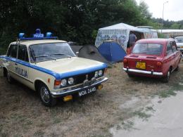 Stare zabytkowe pojazdy zjechały do Dobrzenia Wielkiego. Trwa XII Zlot Oldtimerów