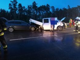 Kolizja pojazdów na A4 w kierunku Katowic