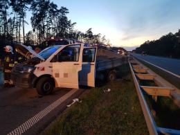 Kolizja pojazdów na A4 w kierunku Katowic