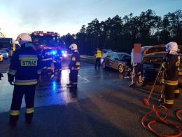 Kolizja pojazdów na A4 w kierunku Katowic
