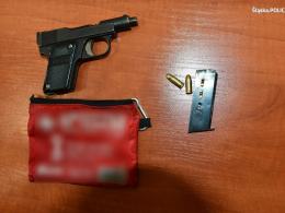 Zwęglone zwłoki pod Strzelcami Opolskimi. Policja zatrzymała 3 osoby