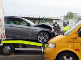 Poranny rajd nietrzeźwego kierowcy BMW zakończył się na latarni
