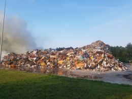 Trwa akcja gaśnicza na składowisku odpadów w Kędzierzynie Koźlu