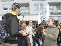 Młodzież zbuntowała się przeciwko bierności polityków w sprawie zmian klimatycznych