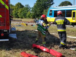 Szynobus zderzył się z osobowką. Na szczęście to tylko ćwiczenia