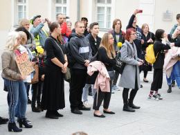 Kondukt pogrzebowy na ulicach Opola. Żegnano przyszłość