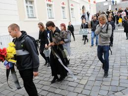 Kondukt pogrzebowy na ulicach Opola. Żegnano przyszłość