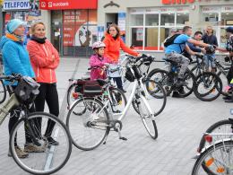 Kolorowa masa krytyczna przejechała ulicami Opola