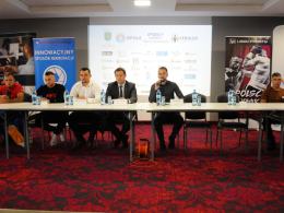 Zawodnicy już po ceremonii ważenia. Już w sobotę obejrzymy 14 zjawiskowych pojedynków