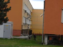 Więzień zbiegł z Uniwersyteckiego Szpitala Klinicznego. Trwa obława policji