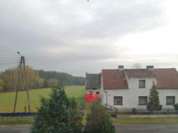 Mężczyzna wpadł do studzienki z szambem. Nie żyje