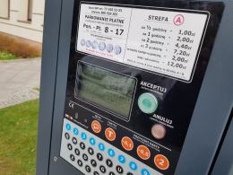 Władze miasta chcą wyeliminować ruch ze ścisłego centrum poprzez...podniesienie cen za parking