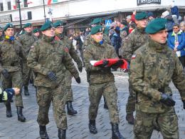 Opolanie tłumnie na Placu Wolności świętują 101 rocznicę odzyskania Niepodległości