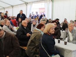 W Światowym Dniu Ubogich mieszkańcy zasiedli do wspólnego stolu
