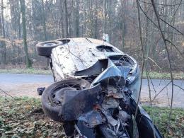 Wypadek pod Namysłowem. 3 osoby w szpitalu