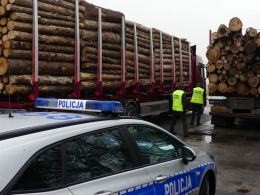 Zatrzymali 11 pojazdów, 10 było przeładowanych