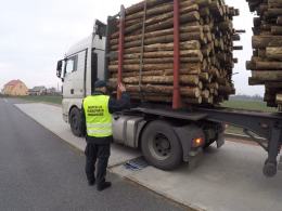 Inspektorat Transportu Drogowego: Przeładowanych pojazdów jest mniej