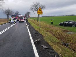 Dwie osoby ranne po wypadku na DK 38