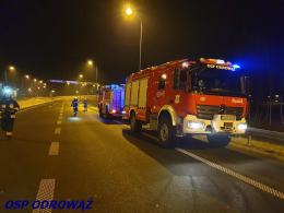 Zderzenie samochodu osobowego z ciężarówką na opolskim odcinku A4