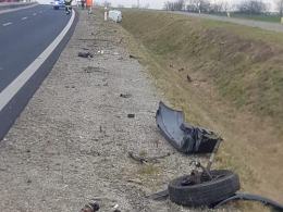 Kobieta jechała pod prąd obwodnicą Nysy. Doszło do czołowego zderzenia