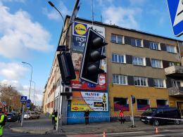 91-latek kierował Citroenem który zderzył się z radiowozem