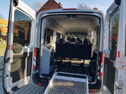 Opolska Fundacja "DOM" otrzymała nowego busa do transportu podopiecznych
