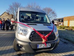 Opolska Fundacja "DOM" otrzymała nowego busa do transportu podopiecznych