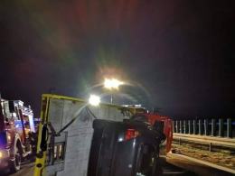 Kierowca lawety prawdopodobnie zasnął jadąc A4