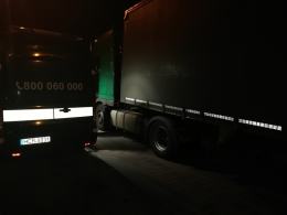 Kierowca po zatrzymaniu próbował ukryć magnes zakłócający czas pracy