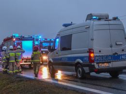 Zablokowana DK 46 w Dąbrowie po zderzeniu pojazdów
