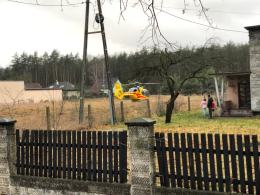 Tarnów Opolski. Kobieta wjechała w drzewo. Lądował śmigłowiec LPR