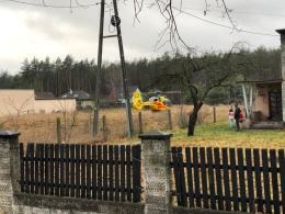 Tarnów Opolski. Kobieta wjechała w drzewo. Lądował śmigłowiec LPR