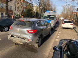 W centrum Opola zderzyły się dwa auta osobowe