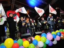 28. Finał Wielkiej Orkiestry Świątecznej Pomocy za nami. Tłumy Opolan na "Światełku do nieba"