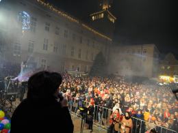 28. Finał Wielkiej Orkiestry Świątecznej Pomocy za nami. Tłumy Opolan na "Światełku do nieba"