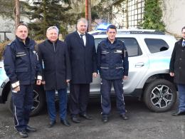 Policjanci z Ozimka dostali nowy radiowóz