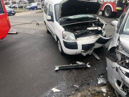 Kolizja na skrzyżowaniu Horoszkiewicza i Sosnkowskiego w Opolu