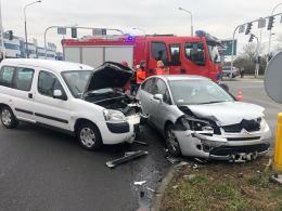 Kolizja na skrzyżowaniu Horoszkiewicza i Sosnkowskiego w Opolu