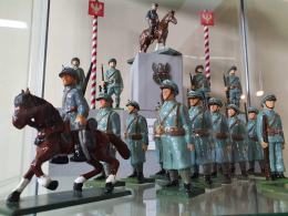 Historia w figurkach zapisana