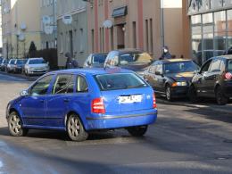 Mieszkańcy cały czas wjeżdżają pod prąd. Nowa organizacja ruchu przerasta kierowców