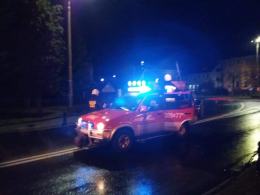 Czołowe zderzenie samochodów w Ozimku. Kierujący Toyotą zasnął za kierownicą