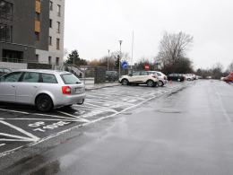 Koniec prywatnego parkowania na ul. Koszyka. Mieszkańcy zadowoleni