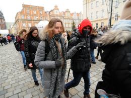 Blisko pół tysiąca maturzystów zatańczyło poloneza na rynku w Opolu