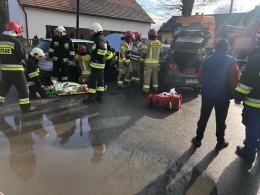 Wypadek w Tarnowie Opolskim. 2 osoby zostały ranne