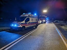 Poważne zderzenie BMW i Volkswagena. Ranna kobieta