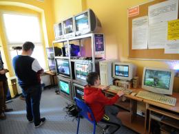 W Wojewódzkiej Bibliotece Publicznej otwarto strefę gier retro